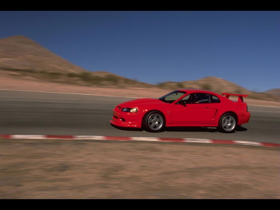  Ford Mustang SVT Cobra R 2000 года  (фото 85 из 128)